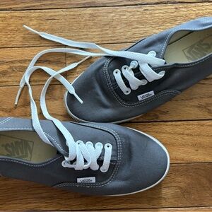 Vans size 7 (Women’s)